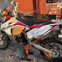 Ktm 125 exc six days targato