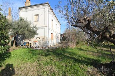 CASA INDIPENDENTE A FOSSACESIA