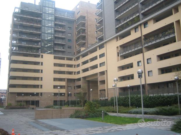 Bilocale Bicocca con terrazzo e box