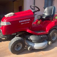 Trattorino rasaerba honda
