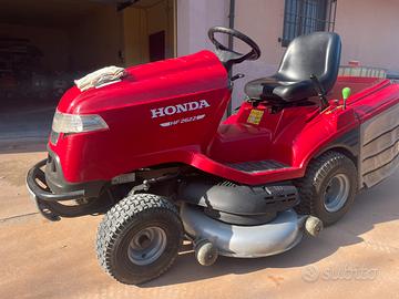 Trattorino rasaerba honda