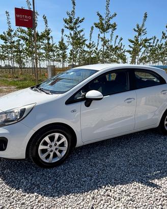 Kia Rio 1.1 CRDi WGT 5p. LX