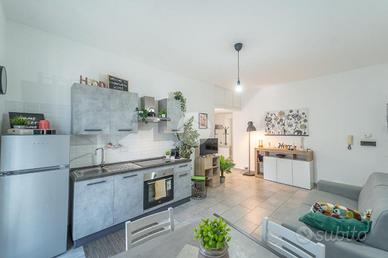 2 LOCALI A ROMA
