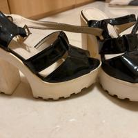 Sandali alti con tacco