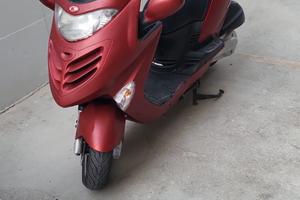 Kymco Grand Dink 250