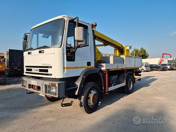 Iveco Eurocargo 95E21 4x4 con piattaforma