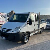 IVECO DAILY 7 POSTI 2.3 HPI 130cv