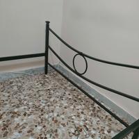 Struttura letto una piazza e mezza