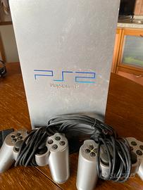 Playstation 2 Silver + 2 joypad originali