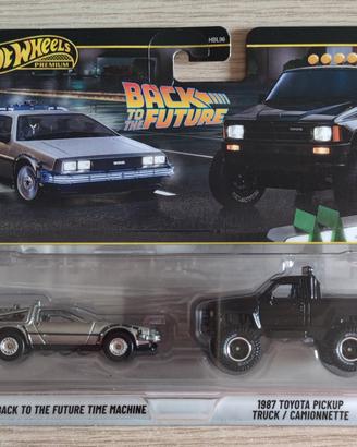 Hot Wheels Back To The Future Time Machine -2 Pack