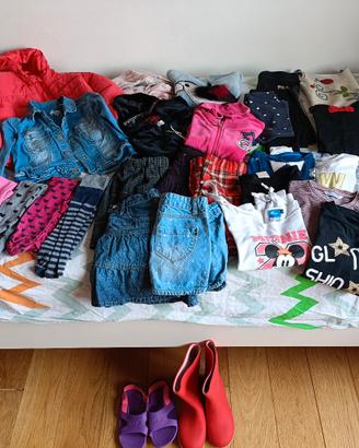 blocco 50 pezzi abbigliamento bimba 4-6 anni