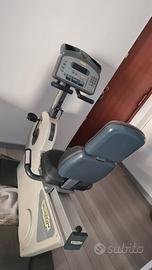 cyclette technogym