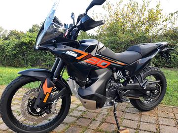 KTM 790 Adventure 2024