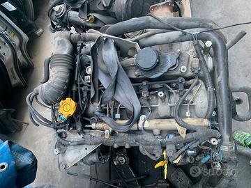 Motore chrysler voyager 2.8 diesel sigla:vm28c