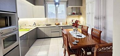 appartamento 90mq piano terra ristrutturato con co