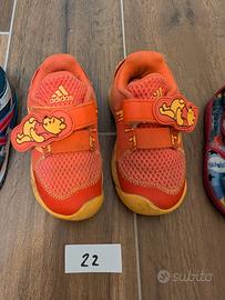 Scarpe bambino Adidas Winnie Pooh taglia 22