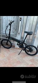 Bicicletta elettrica pieghevole Fiido  D4S  nera