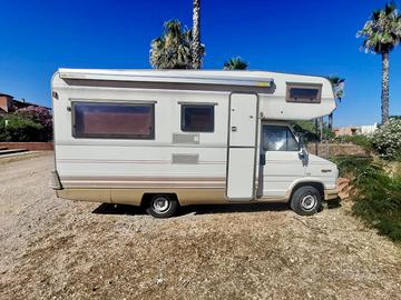 FIAT 280 MAT DETHLEFFS (1.2 GLOBETROTTER SD €7500