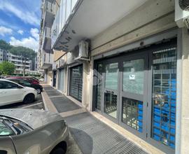 NEGOZIO A ROMA