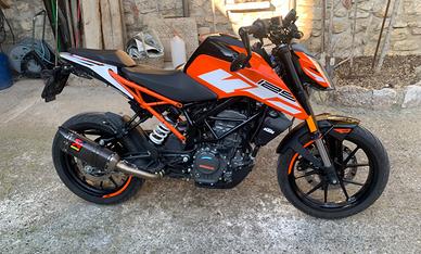 KTM Duke 125