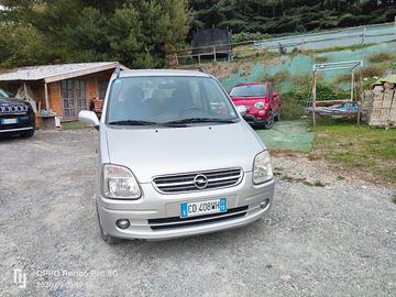 Opel Agila per neo patentati