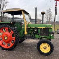 John Deere 2650