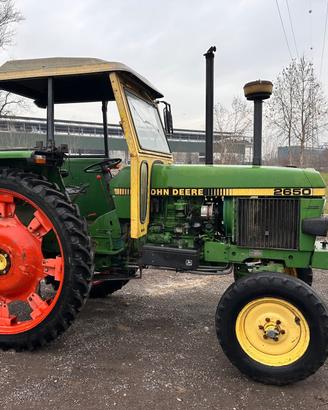 John Deere 2650