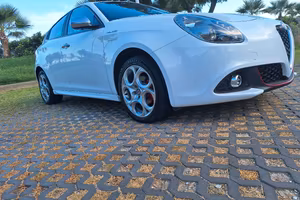 alfaromeo giulietta 1.6 120 cv versione veloce