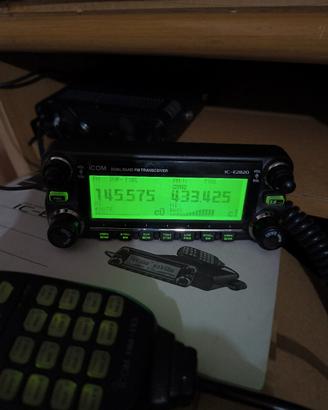 ICOM IC 2820