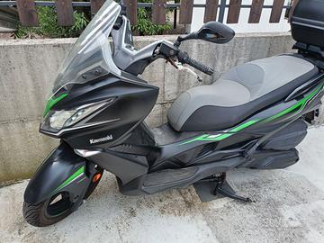Scooter Kawasaki J300