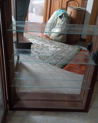 Vetrinetta in arte povera
