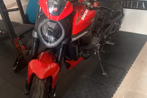 Ducati Monster 937 - 2025