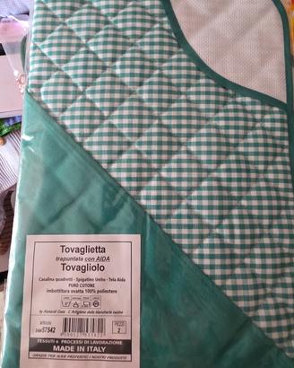 Tovaglietta con tela Aida +tovagliolo  