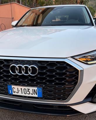 Audi Q3 SPB 35 TDI S tronic line edition unico pro