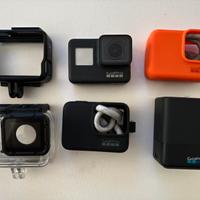 GoPro Hero 7 Black + Accessori Originali