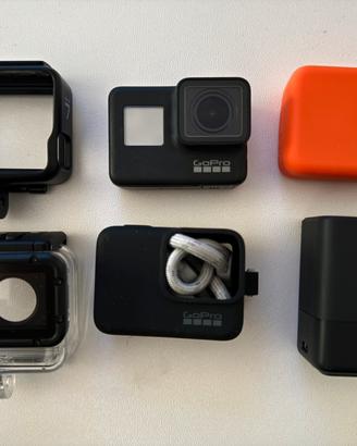 GoPro Hero 7 Black + Accessori Originali