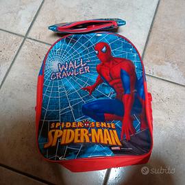 Zainetto Spiderman con astuccio ed accessori 
