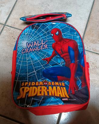Zainetto Spiderman con astuccio ed accessori 