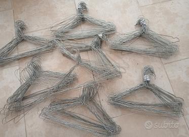 STOCK GRUCCE METALLO ABBIGLIAMENTO 