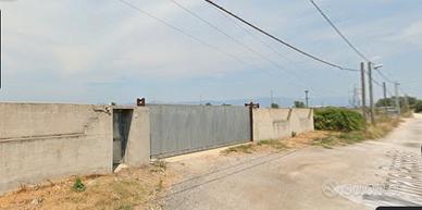 LOTTO DI TERRENO CON RECINZIONE di 3200 Mq ACERRA