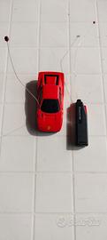 Modellino Ferrari Testarossa con radiocomando