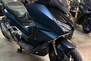 Honda Forza 750