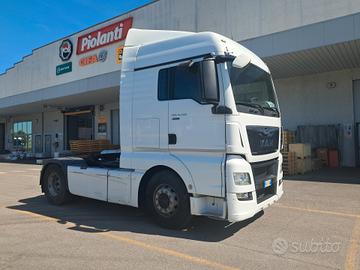B422 - Trattore stradale Man TGX 18.480