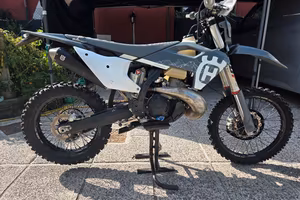 HUSQVARNA TE 300 PRO 2024