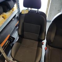 Sedile anteriore dx PEUGEOT 207 del 2011
