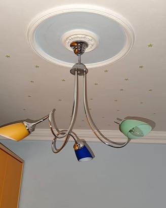 Lampadario in acciaio cromato a tre braccia