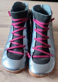 Scarpa/stivaletti marca Camper tg. 37