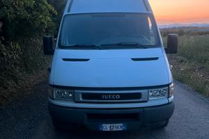 Furgone Iveco Daily 35/S 2.3 HPI