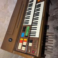 Organo due tastiere