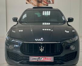 Maserati Levante V6 Diesel 275CV Gransport Black